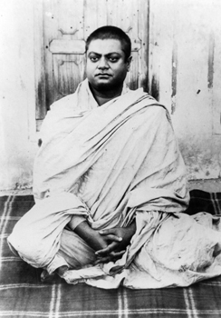 Swami_Vivekananda_in_Belur_Math_19_June_1899